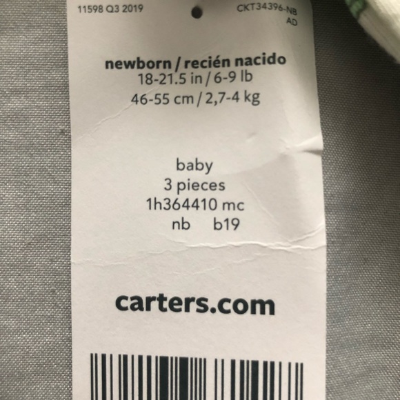 NWT Brand New Carter’s Newborn 3pc Set - Picture 4 of 4